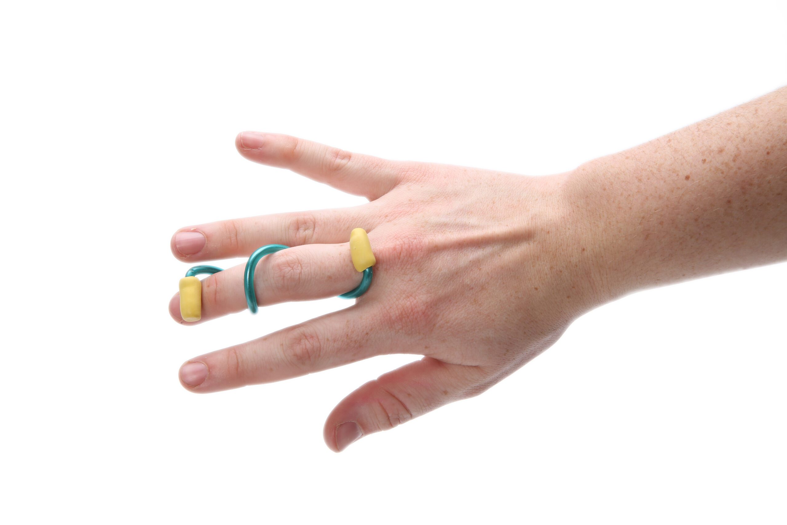 Finger Sleeves Gaming 4 Pezzi – Fibra D'argento, Ultra Sottili, Traspiranti, Antiscivolo, Per Touchscreen, Migliora Precisione E Scorrimento